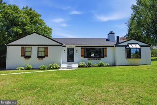 239 SWEDELAND RD, King Of Prussia, PA 19406