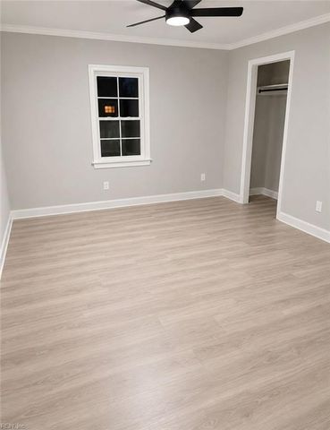135 Whaley ST, Suffolk, VA 23438