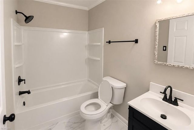 135 Whaley ST, Suffolk, VA 23438
