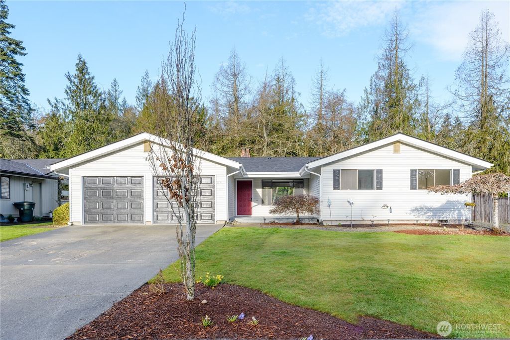 3916 Nygren Place, Port Angeles, WA 98362