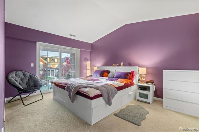 29675 Nottingham Circle, Livonia, MI 48152