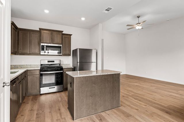 134 Condie Russell Avenue, Venus, TX 76084