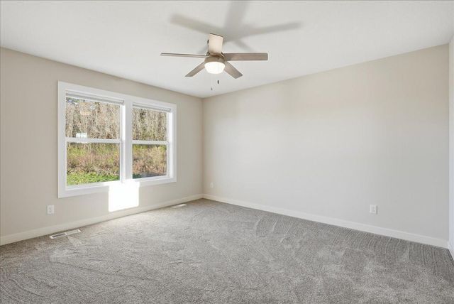 2990 Coventry Circle, River Falls, WI 54022