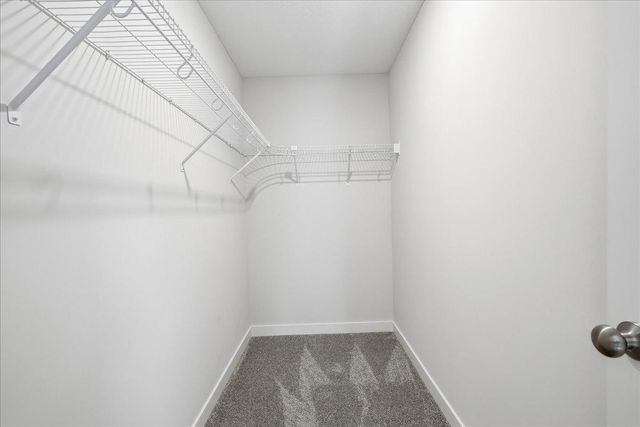 2990 Coventry Circle, River Falls, WI 54022