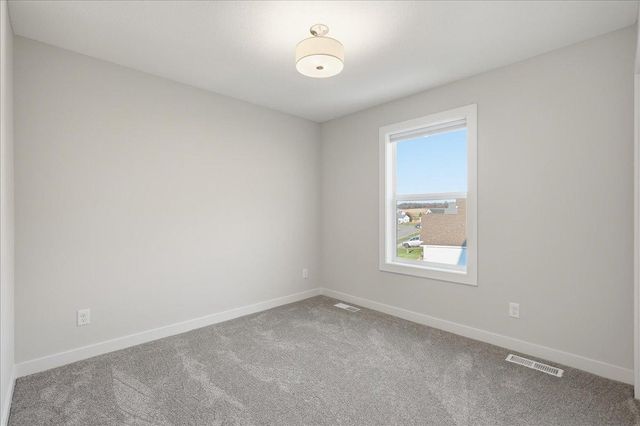 2990 Coventry Circle, River Falls, WI 54022