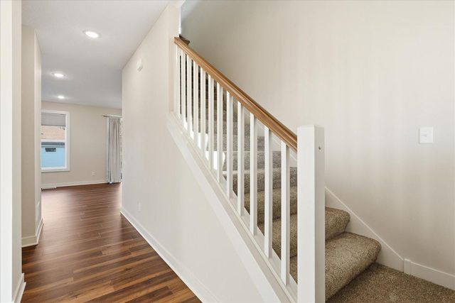 2990 Coventry Circle, River Falls, WI 54022