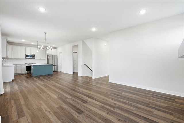 2990 Coventry Circle, River Falls, WI 54022