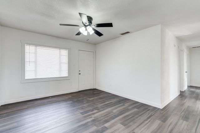 224 E 37th Street, Lubbock, TX 79404