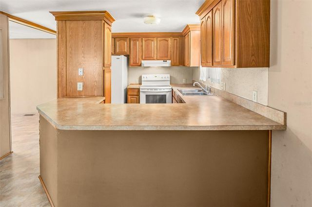 233 TEMPLE CIRCLE W, Winter Haven, FL 33880