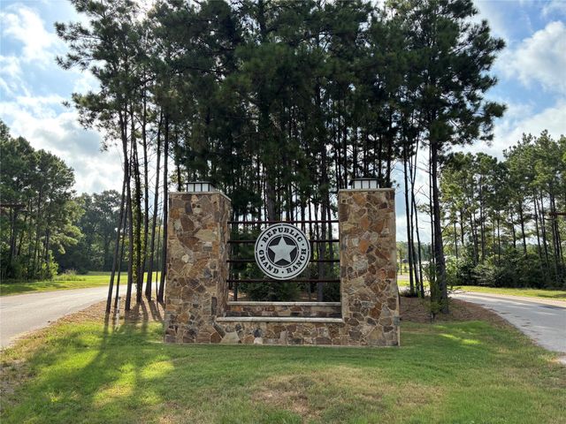 15223 Forest Grove Drive, Willis, TX 77378