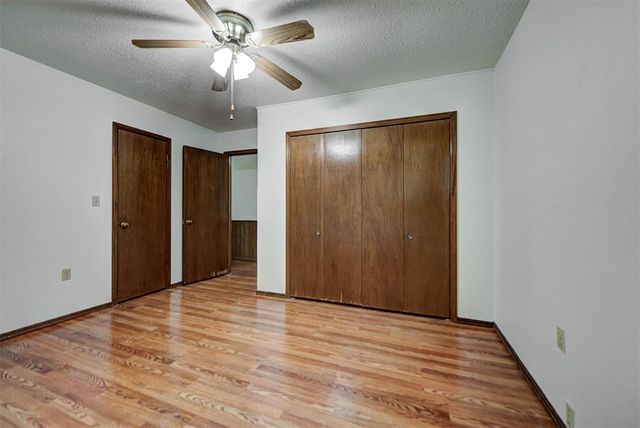 2408 S Jensen Avenue, El Reno, OK 73036
