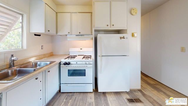18555 Roberts Road 8, Desert Hot Springs, CA 92241