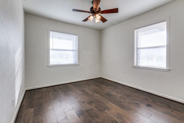 2607 Jonesboro Avenue, Dallas, TX 75228