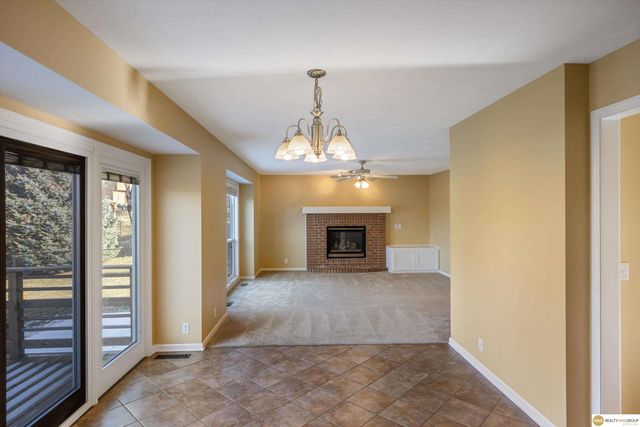 10028 Durkop Street, La Vista, NE 68128