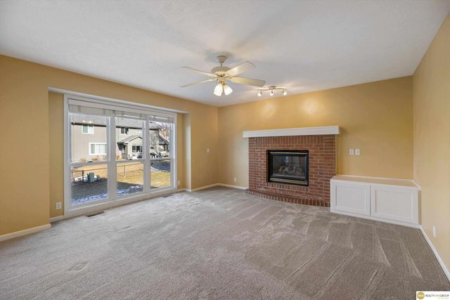 10028 Durkop Street, La Vista, NE 68128