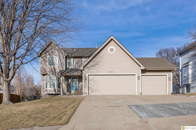 10028 Durkop Street, La Vista, NE 68128
