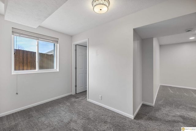 10028 Durkop Street, La Vista, NE 68128