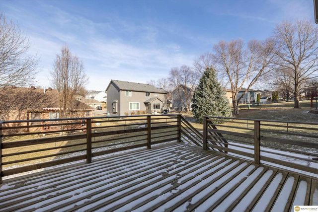 10028 Durkop Street, La Vista, NE 68128