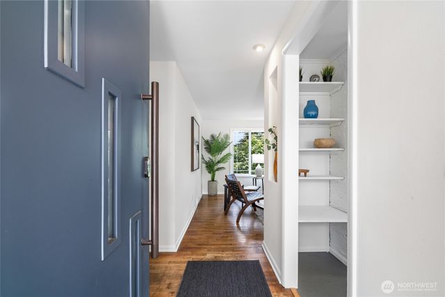13322 3rd Avenue NE, Seattle, WA 98125