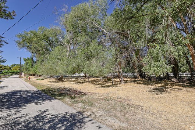 1511 E WINTER GLEN LN, Draper, UT 84020