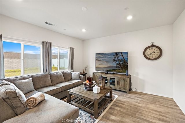 31324 Scrub Jay Rd., Winchester, CA 92596