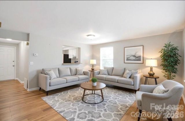 9728 Old Gate Drive, Matthews, NC 28105