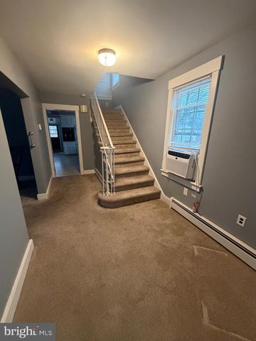 327 E PLEASANT ST, Hammonton, NJ 08037