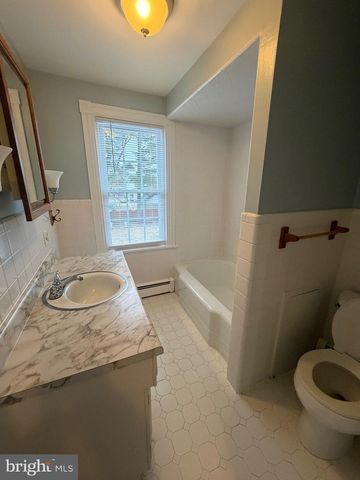 327 E PLEASANT ST, Hammonton, NJ 08037