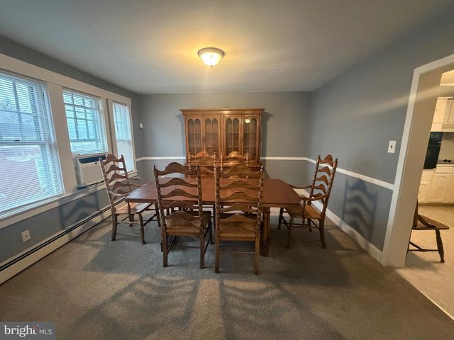 327 E PLEASANT ST, Hammonton, NJ 08037