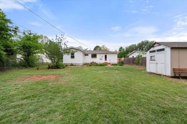 1101 Eric Avenue, Arlington, TX 76012