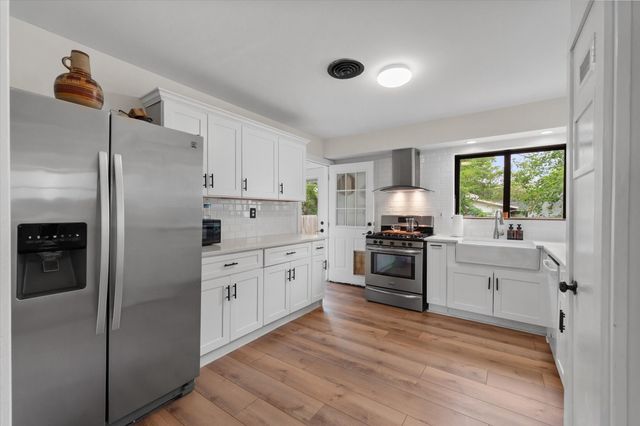 1101 Eric Avenue, Arlington, TX 76012