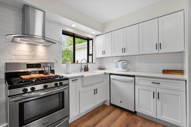 1101 Eric Avenue, Arlington, TX 76012