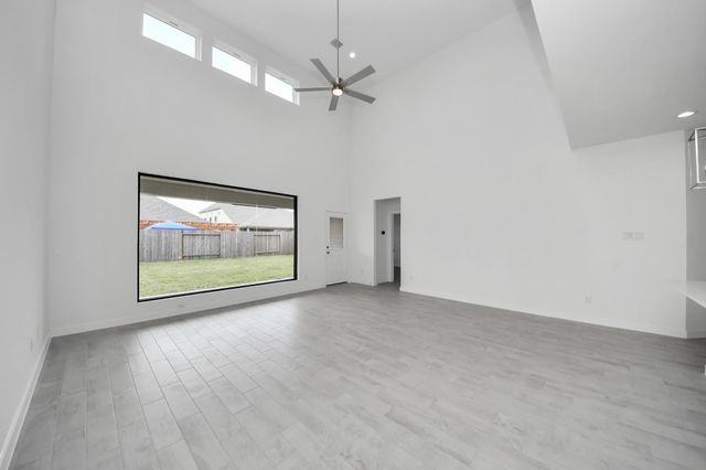 14907 Diamond Dove Lane, Houston, TX 77049