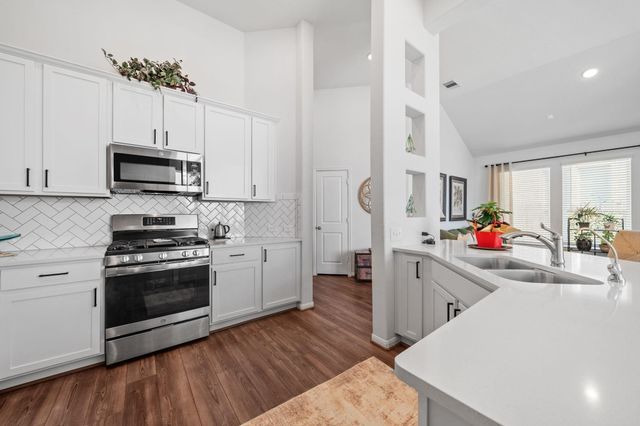 1313 Mainland Shores Lane, Montgomery, TX 77316