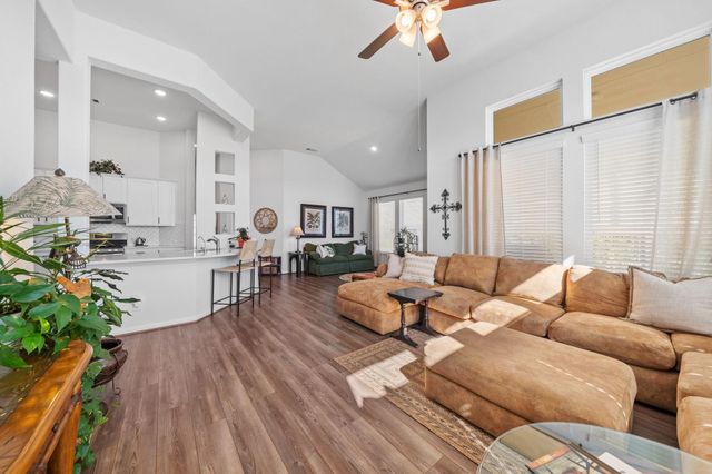 1313 Mainland Shores Lane, Montgomery, TX 77316