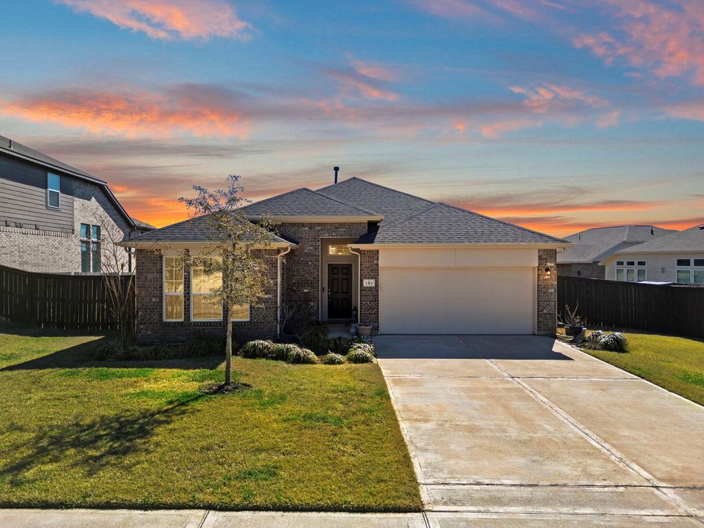 1313 Mainland Shores Lane, Montgomery, TX 77316