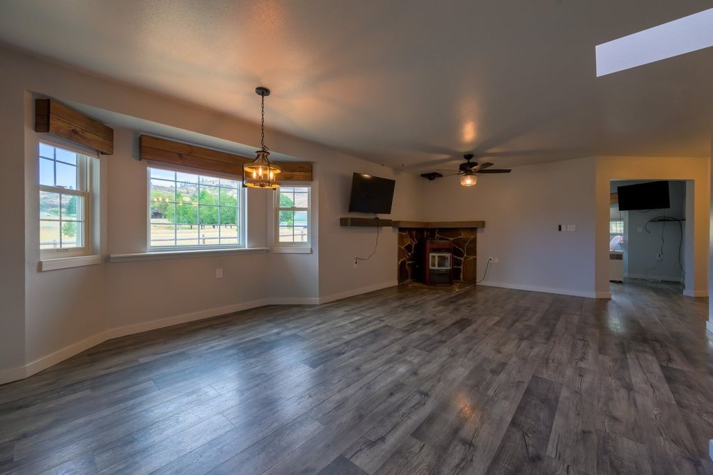 Image 34 of property listing at 15 Terrace Drive, Plains, MT 59859