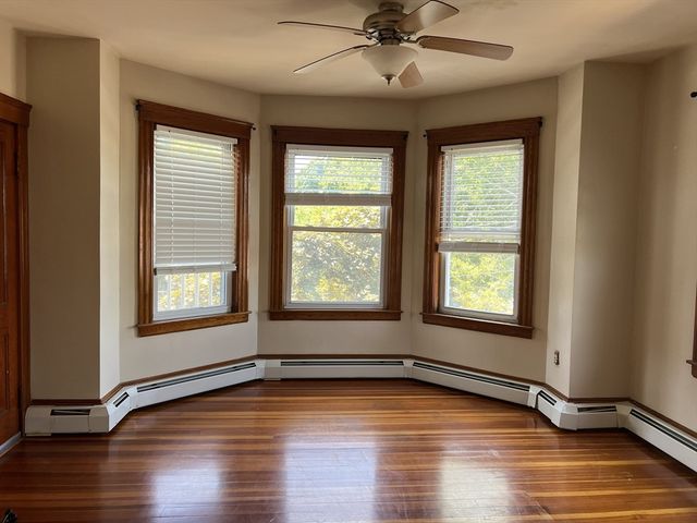 179-181 Grove St 3, Haverhill, MA 01832
