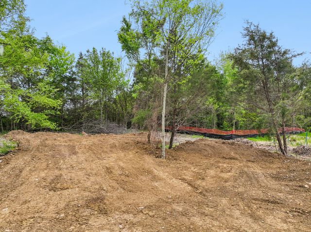 1410 Stroud Drive, Lebanon, TN 37087