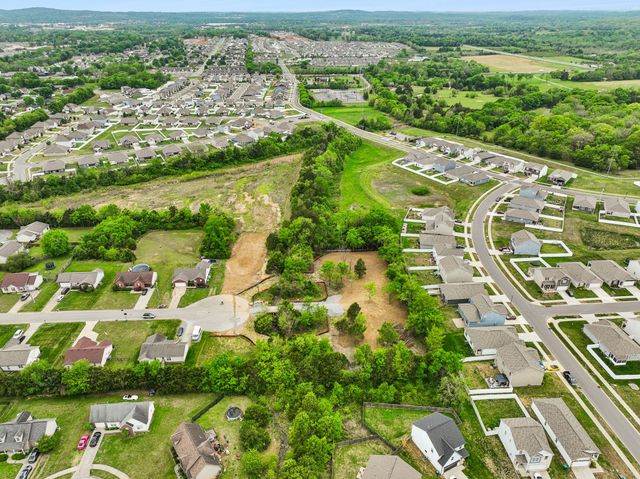 1410 Stroud Drive, Lebanon, TN 37087