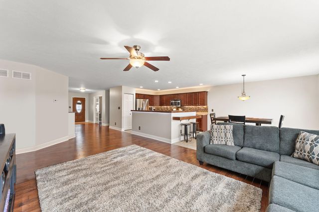 13691 Blue Springs Court, Dyer, IN 46311