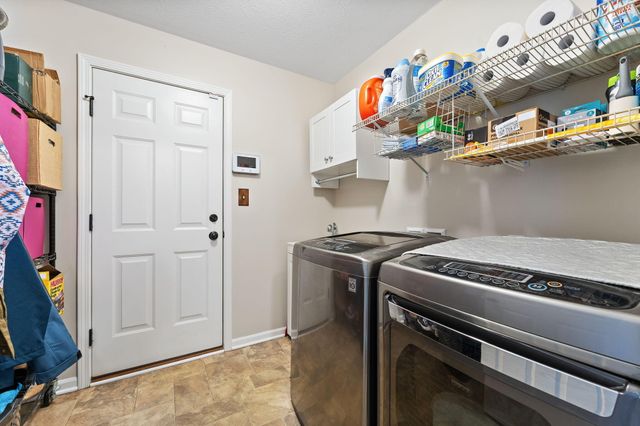 13691 Blue Springs Court, Dyer, IN 46311