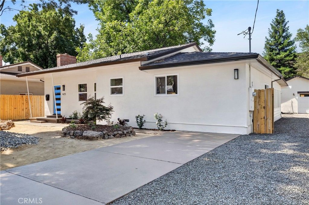 Image 4 of property listing at 977 Sarah, Chico, CA 95926