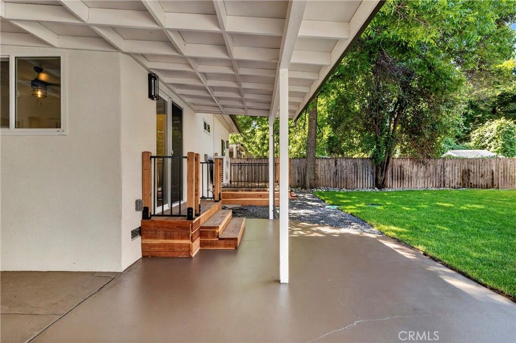 Image 52 of property listing at 977 Sarah, Chico, CA 95926