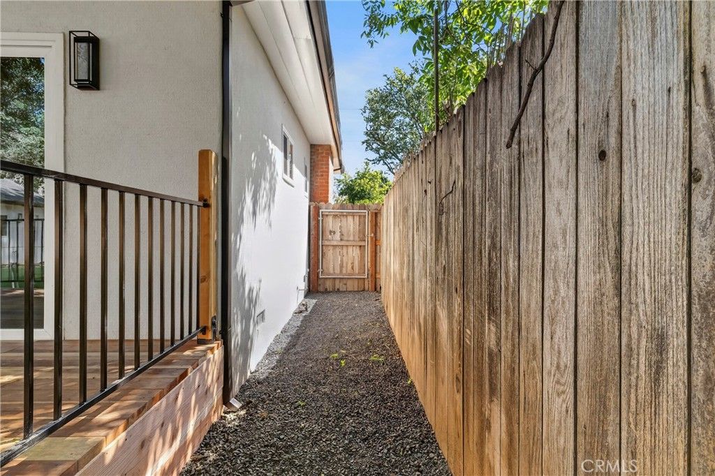 Image 60 of property listing at 977 Sarah, Chico, CA 95926
