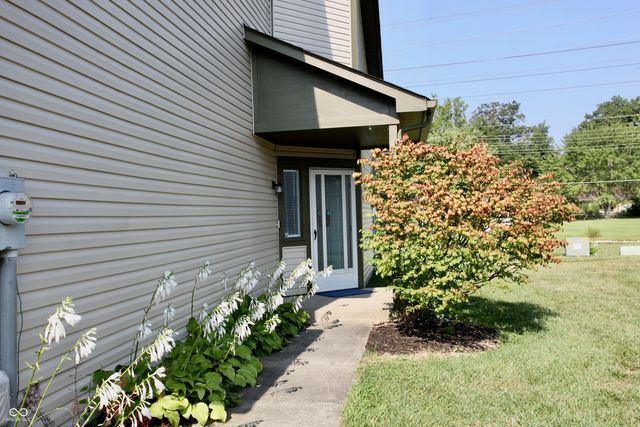 4106 Eagle Cove W Drive, Indianapolis, IN 46254