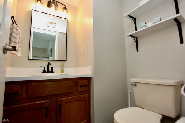 4106 Eagle Cove W Drive, Indianapolis, IN 46254