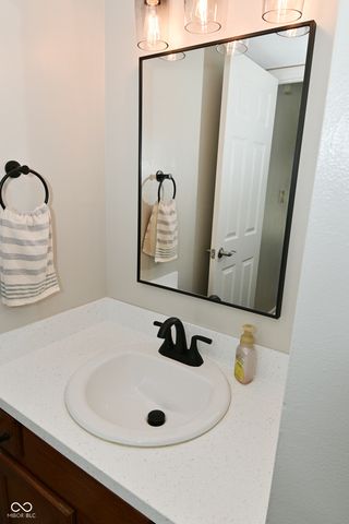 4106 Eagle Cove W Drive, Indianapolis, IN 46254