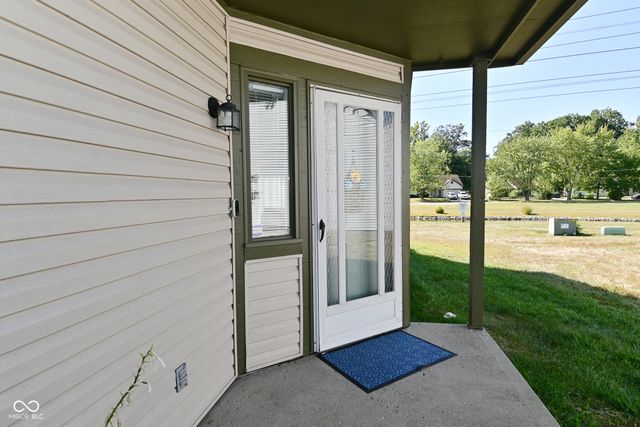 4106 Eagle Cove W Drive, Indianapolis, IN 46254