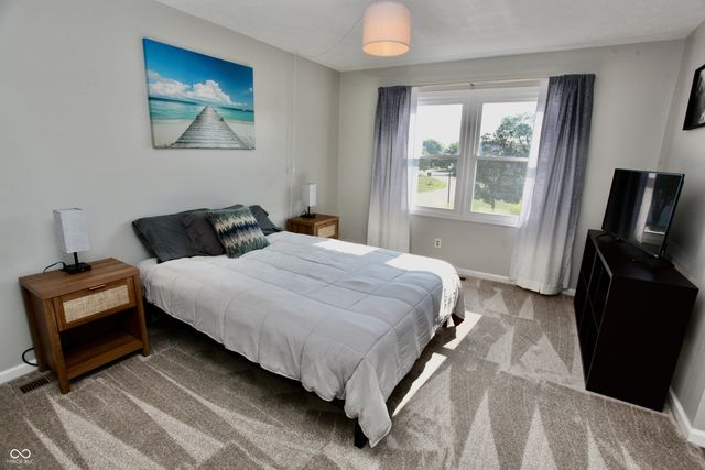 4106 Eagle Cove W Drive, Indianapolis, IN 46254